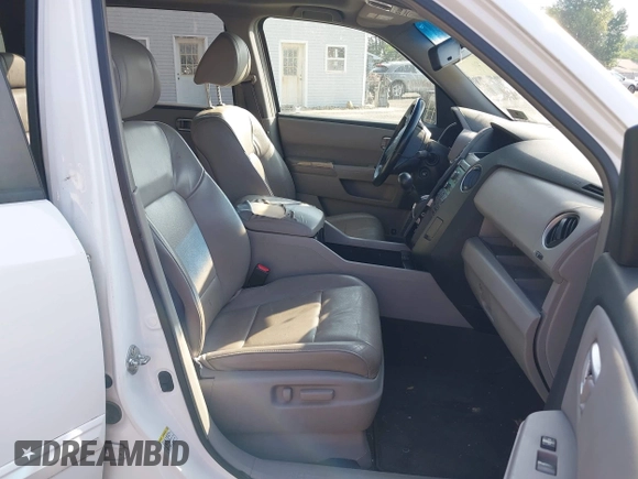 2009 Honda Pilot EX-L with VIN 5FNYF48569B039103, listed as a IAAI auction lot 42651867 with 162,450 mi miles and . Bid and sale history available at DreamBid. Image 5.