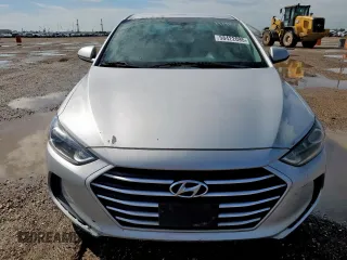 2018 Hyundai Elantra SEL z VIN 5NPD84LF4JH286232, wystawiony jako Copart lot #58422095 z przebiegiem 183 694 mil mil oraz Szkoda całkowita • Salvage title. Historia ofert i sprzedaży dostępna na DreamBid. Obrazek 5.