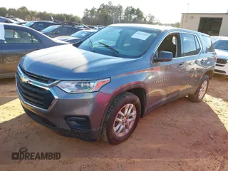 2019 Chevrolet Traverse LS with VIN 1GNEVFKW2KJ163247, listed as a IAAI auction lot 41253155 with 1 mi miles. Bid and sale history available at carsss.com. Image 2.