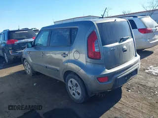 2013 Kia Soul with VIN KNDJT2A5XD7623334, listed as a IAAI auction lot 41424583 with 119,644 mi miles. Bid and sale history available at carsss.com. Image 3.