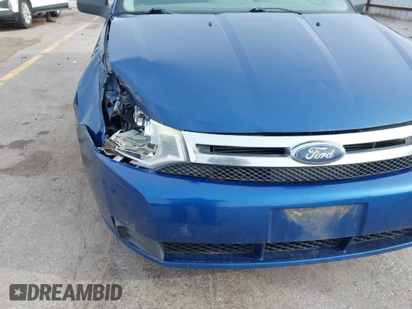 2009 Ford Focus SE with VIN 1FAHP35N39W176884, listed as a IAAI auction lot 41865864 with 193,747 mi miles. Bid and sale history available at carsss.com. Image 6.