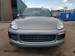 2016 Porsche Cayenne z VIN WP1AA2A21GKA10062, wystawiony jako Copart lot #64639685 z przebiegiem 52 962 mil mil oraz Szkoda całkowita • Salvage title. Historia ofert i sprzedaży dostępna na DreamBid. Obrazek 5.