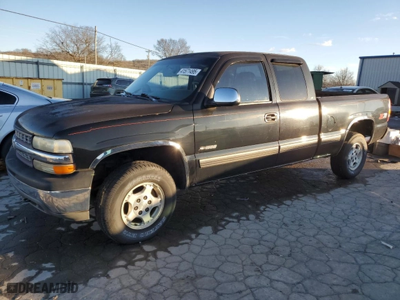 1999 Chevrolet Silverado 1500 LS with VIN 1GCEK19T0XE248426, listed as a Copart auction lot 41571495 with 305,337 mi miles and Salvage Title. Bid and sale history available at carsss.com. Image 1.