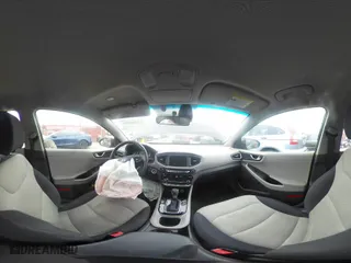2018 Hyundai Ioniq Hybrid SEL with VIN KMHC75LC2JU062582, listed as a IAAI auction lot 42008554 with 72,446 mi miles. Bid and sale history available at carsss.com. Image 24.