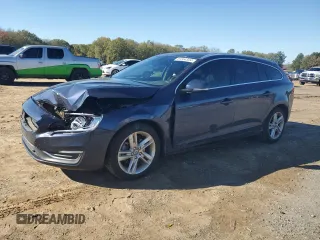 2015 Volvo V60 T5 Drive-E Premier with VIN YV140MEK8F1245614, listed as a Copart auction lot 81564504 with 93,277 mi miles and Salvage Title. Bid and sale history available at carsss.com. Image 1.