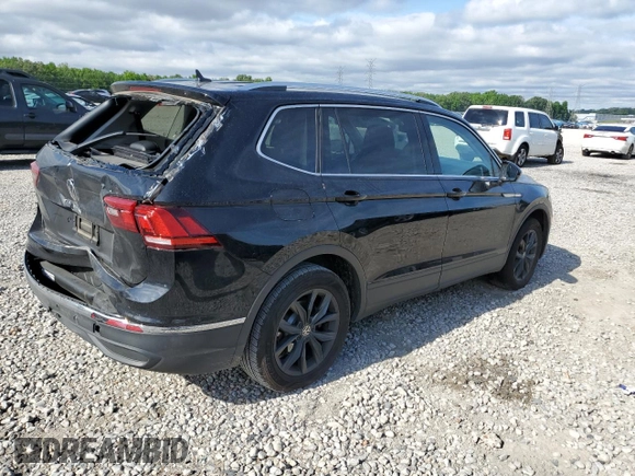 2024 Volkswagen Tiguan SE with VIN 3VV3B7AX5RM183046, listed as a Copart auction lot 55722785 with 23,071 mi miles and Salvage title. Bid and sale history available at DreamBid. Image 3.