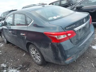 2016 Nissan Sentra SR with VIN 3N1AB7AP6GL670042, listed as a IAAI auction lot 41424077 with 78,012 mi miles. Bid and sale history available at carsss.com. Image 3.