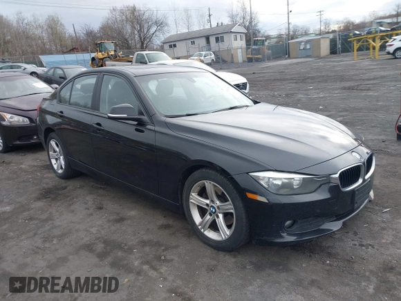 2014 BMW 3 Series 320i xDrive with VIN WBA3C3G59ENS70388, listed as a IAAI auction lot 41962815 with 195,393 mi miles. Bid and sale history available at carsss.com. Image 1.