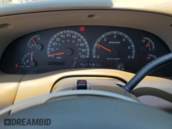 2002 Ford Expedition Eddie Bauer with VIN 1FMRU17W82LA22014, listed as a Copart auction lot 58139015 with Not provided miles and Salvage title. Bid and sale history available at DreamBid. Image 9.