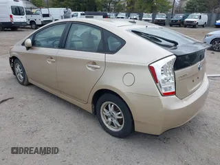 2010 Toyota Prius II with VIN JTDKN3DU3A1099112, listed as a IAAI auction lot 41920363 with 157,605 mi miles. Bid and sale history available at carsss.com. Image 3.