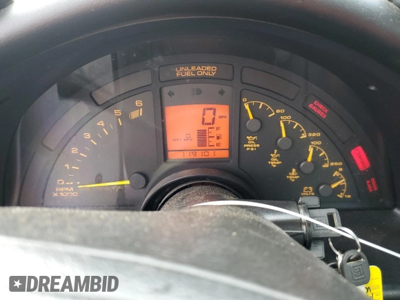 1992 Chevrolet Corvette z VIN 1G1YY23P1N5114236, wystawiony jako Copart lot #44253965 z przebiegiem 119 101 mil mil oraz Szkoda całkowita • Salvage title. Historia ofert i sprzedaży dostępna na DreamBid. Obrazek 9.