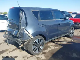 2015 Kia Soul ! with VIN KNDJX3A57F7198121, listed as a IAAI auction lot 41958392 with 54,057 mi miles. Bid and sale history available at carsss.com. Image 4.