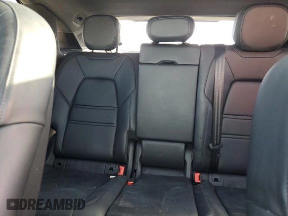 2024 Porsche Cayenne with VIN WP1BA2AY1RDA51324, listed as a Copart auction lot 48373975 with 11,449 mi miles and Clean title. Bid and sale history available at DreamBid. Image 10.