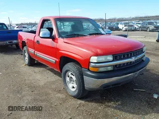 1999 Chevrolet Silverado 1500 LS with VIN 1GCEK14T3XZ147493, listed as a IAAI auction lot 41849523 with 289,964 mi miles. Bid and sale history available at carsss.com. Image 1.