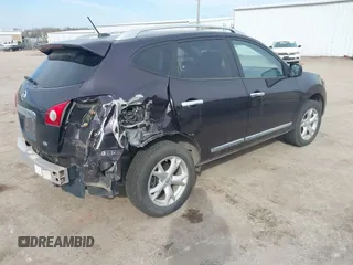 2011 Nissan Rogue SV with VIN JN8AS5MT8BW162897, listed as a IAAI auction lot 41799825 with 197,843 mi miles. Bid and sale history available at carsss.com. Image 4.