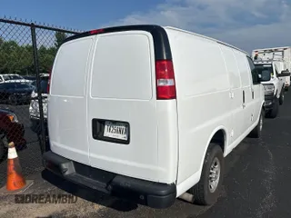 2020 Chevrolet Express Cargo с VIN 1GCWGAFG8L1242775, выставлен на аукционе IAAI как лот 42778536 с пробегом 120 532 миль миль и . История ставок и продаж доступна на DreamBid. Изображение 18.