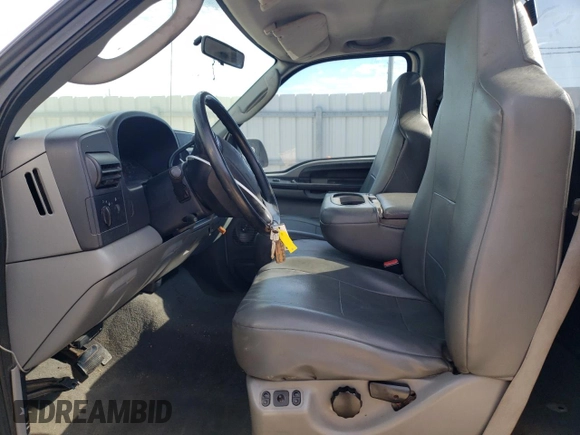 2005 Ford F-250 XL with VIN 1FTSF20PX5EA68218, listed as a Copart auction lot 86724404 with 258,036 mi miles and Salvage title. Bid and sale history available at DreamBid. Image 7.