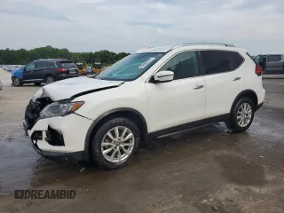 2017 Nissan Rogue SV z VIN KNMAT2MT1HP555957, wystawiony jako Copart lot #62480165 z przebiegiem 210 247 mil mil oraz Szkoda całkowita • Salvage title. Historia ofert i sprzedaży dostępna na DreamBid. Obrazek 1.