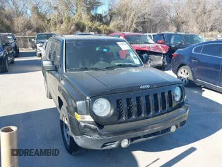 2015 Jeep Patriot Sport z VIN 1C4NJPBB0FD203949, wystawiony jako IAAI lot #41482638 z przebiegiem 169 288 mil mil oraz . Historia ofert i sprzedaży dostępna na DreamBid. Obrazek 1.