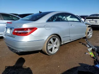 2013 Mercedes-Benz E-Class E 350 with VIN WDDKJ8JBXDF185140, listed as a Copart auction lot 48127395 with 91,898 mi miles and Salvage Title. Bid and sale history available at carsss.com. Image 3.
