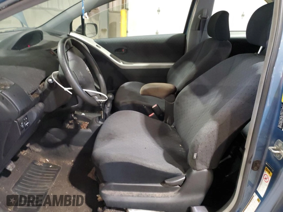 2010 Toyota Yaris z VIN JTDJT4K39A5292522, wystawiony jako Copart lot #58588655 z przebiegiem 115 909 mil mil oraz Szkoda całkowita • Salvage title. Historia ofert i sprzedaży dostępna na DreamBid. Obrazek 7.