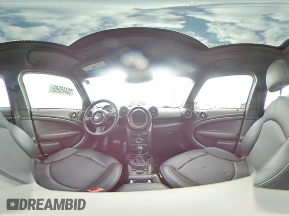 2016 MINI Countryman S с VIN WMWZC5C57GWU03657, выставлен на аукционе Copart как лот 50445585 с пробегом 61 661 миль миль и Списание • Salvage title. История ставок и продаж доступна на DreamBid. Изображение 12.