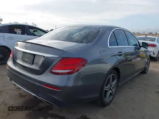 2018 Mercedes-Benz E-Class E 300 with VIN WDDZF4JB5JA384193, listed as a IAAI auction lot 41891157 with 73,405 mi miles. Bid and sale history available at carsss.com. Image 4.
