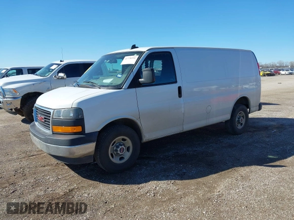 2021 GMC Savana Cargo Van with VIN 1GTW7AF73M1305847, listed as a IAAI auction lot 41728591 with 124,154 mi miles. Bid and sale history available at carsss.com. Image 17.