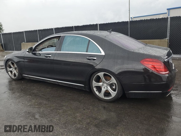 2015 Mercedes-Benz S 550 with VIN WDDUG8CB8FA125426, listed as a Copart auction lot 56698445 with 57,058 mi miles and Clean Title. Bid and sale history available at DreamBid. Image 2.
