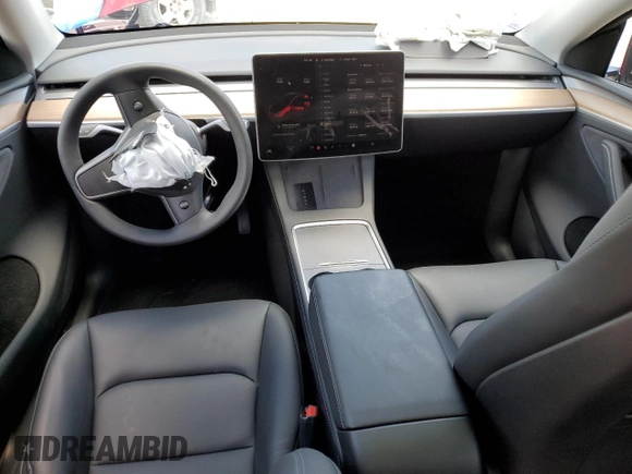 2024 Tesla Model Y Long Range с VIN 7SAYGDEE4RA325145, выставлен на аукционе Copart как лот 61132955 с пробегом 16 659 миль миль и Списание • Salvage title. История ставок и продаж доступна на DreamBid. Изображение 8.