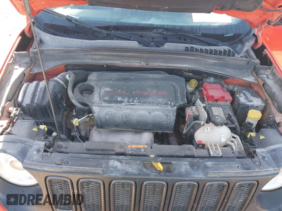 2018 Jeep Renegade Trailhawk z VIN ZACCJBCB6JPH44846, wystawiony jako IAAI lot #42320847 z przebiegiem 103 004 mil mil oraz . Historia ofert i sprzedaży dostępna na DreamBid. Obrazek 10.