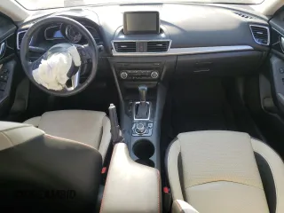 2016 Mazda 3 S Grand Touring z VIN JM1BM1N36G1342594, wystawiony jako Copart lot #57041185 z przebiegiem Nie podano mil oraz Szkoda całkowita • Salvage title. Historia ofert i sprzedaży dostępna na DreamBid. Obrazek 8.
