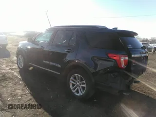 2016 Ford Explorer XLT with VIN 1FM5K7D81GGB40905, listed as a IAAI auction lot 41846717 with 157,663 mi miles and . Bid and sale history available at carsss.com. Image 3.