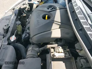 2011 Hyundai Elantra GLS z VIN KMHDH4AE0BU096179, wystawiony jako IAAI lot #41884361 z przebiegiem 254 455 mil mil oraz . Historia ofert i sprzedaży dostępna na DreamBid. Obrazek 12.