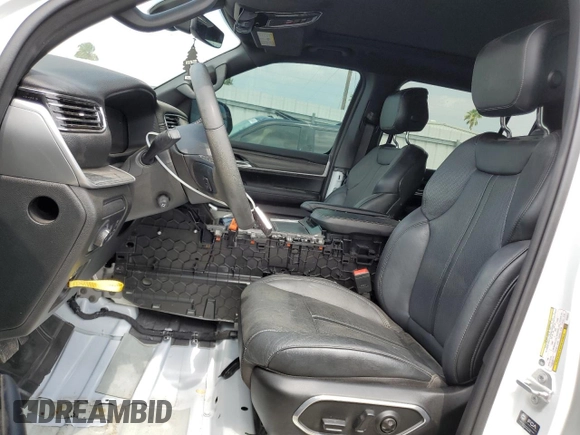 2023 Jeep Wagoneer Series II Carbide with VIN 1C4SJVBPXPS553377, listed as a Copart auction lot 55579265 with 16,510 mi miles and Salvage title. Bid and sale history available at DreamBid. Image 7.