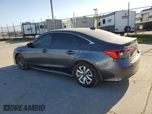 2022 Honda Civic LX z VIN 2HGFE2F26NH517811, wystawiony jako Copart lot #52933645 z przebiegiem Nie podano mil oraz Szkoda całkowita • Salvage title. Historia ofert i sprzedaży dostępna na DreamBid. Obrazek 2.