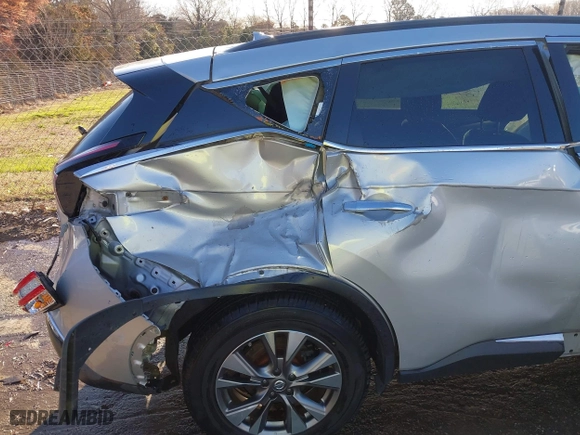 2016 Nissan Murano SL with VIN 5N1AZ2MH0GN127393, listed as a IAAI auction lot 41847066 with 138,766 mi miles. Bid and sale history available at carsss.com. Image 18.