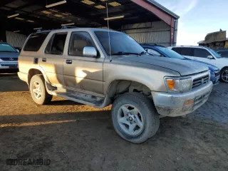 1994 Toyota 4Runner SR5 with VIN JT3VN39W7R0140175, listed as a Copart auction lot 87021934 with 185,526 mi miles and Clean Title. Bid and sale history available at carsss.com. Image 4.