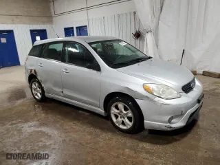 2006 Toyota Matrix STD with VIN 2T1LR32E36C562129, listed as a Copart auction lot 50149475 with 186,690 mi miles and Salvage Title. Bid and sale history available at carsss.com. Image 4.