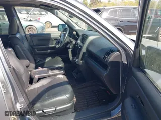 2005 Honda CR-V EX SE with VIN SHSRD78945U300276, listed as a IAAI auction lot 41910803 with 119,622 mi miles. Bid and sale history available at carsss.com. Image 5.