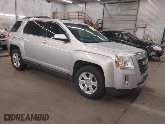2013 GMC Terrain SLE with VIN 2GKFLTEK2D6211571, listed as a IAAI auction lot 42113177 with 111,974 mi miles. Bid and sale history available at carsss.com. Image 1.