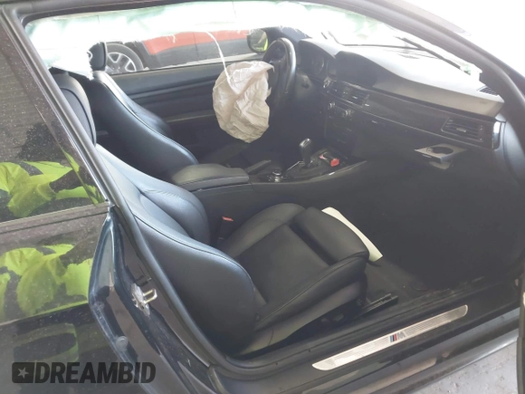 2013 BMW 3 Series 335i xDrive with VIN WBAKF9C54DE859763, listed as a IAAI auction lot 42253427 with 124,343 mi miles and . Bid and sale history available at DreamBid. Image 5.