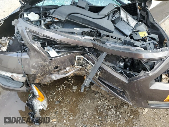 2015 Nissan Altima SL z VIN 1N4AL3AP2FC293633, wystawiony jako Copart lot #57646605 z przebiegiem 162 527 mil mil oraz Szkoda całkowita • Salvage title. Historia ofert i sprzedaży dostępna na DreamBid. Obrazek 11.