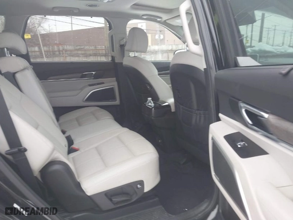 2022 Kia Telluride EX with VIN 5XYP34HC1NG264146, listed as a IAAI auction lot 41557810 with 56,895 mi miles. Bid and sale history available at carsss.com. Image 8.