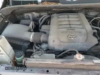 2019 Toyota Tundra SR5 с VIN 5TFDY5F13KX779833, выставлен на аукционе Copart как лот 64601955 с пробегом 117 076 миль миль и Списание • Salvage title. История ставок и продаж доступна на DreamBid. Изображение 13.