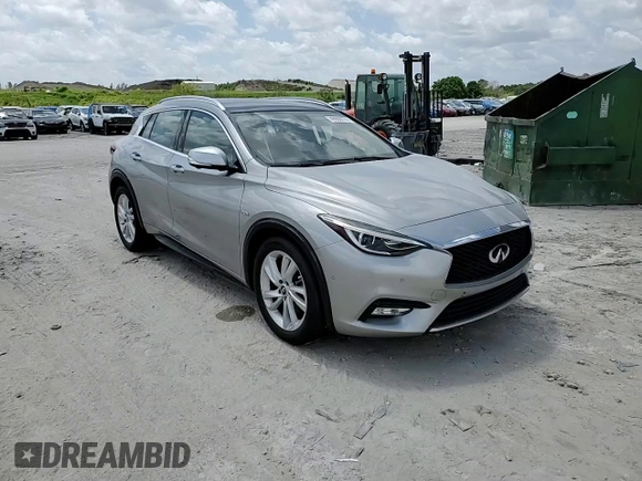 2019 Infiniti QX30 ESSENTIAL with VIN SJKCH5CP3KA010348, listed as a Copart auction lot 49908774 with 34,161 mi miles. Bid and sale history available at carsss.com. Image 11.