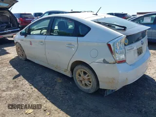 2011 Toyota Prius I with VIN JTDKN3DU8B5364553, listed as a IAAI auction lot 41993267 with 207,298 mi miles and . Bid and sale history available at DreamBid. Image 3.