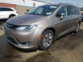 2018 Chrysler Pacifica Hybrid Limited with VIN 2C4RC1N74JR105223, listed as a Copart auction lot 65421825 with 44,377 mi miles and Salvage title. Bid and sale history available at DreamBid. Image 1.