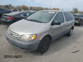 2001 Toyota Sienna CE with VIN 4T3ZF19C81U410244, listed as a Copart auction lot 77216714 with 259,226 mi miles and Salvage Title. Bid and sale history available at carsss.com. Image 1.