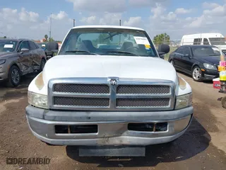 2001 Dodge Ram 1500 Work Special with VIN 1B7HC16XX1S194904, listed as a IAAI auction lot 41870605 with 134,884 mi miles. Bid and sale history available at carsss.com. Image 12.
